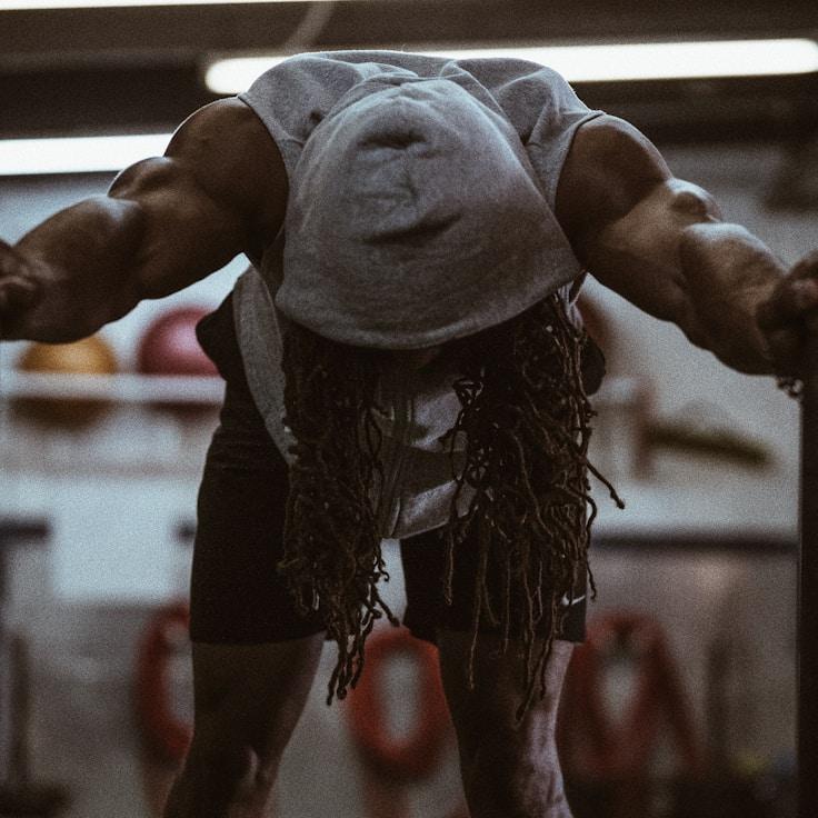 Wellness-focused fitness space with calm atmosphere